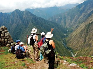 формування готовності менеджерів туризму до туристичних походів та туристичної діяльності