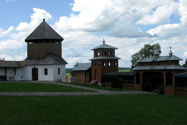 Заповідник «Давній Галич» у Крилосі