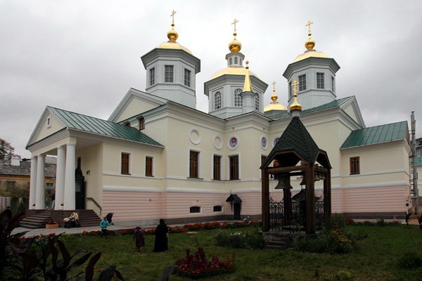 Крестоводвиженский монастырь