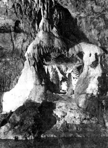 Агтесекська сталактитова печера